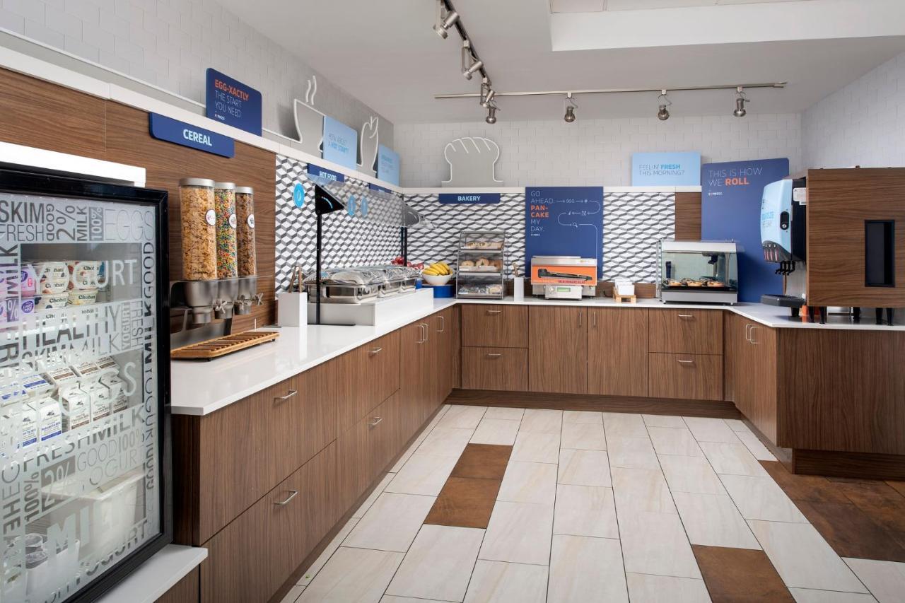 Holiday Inn Express Knoxville-Strawberry Plains By Ihg Luaran gambar