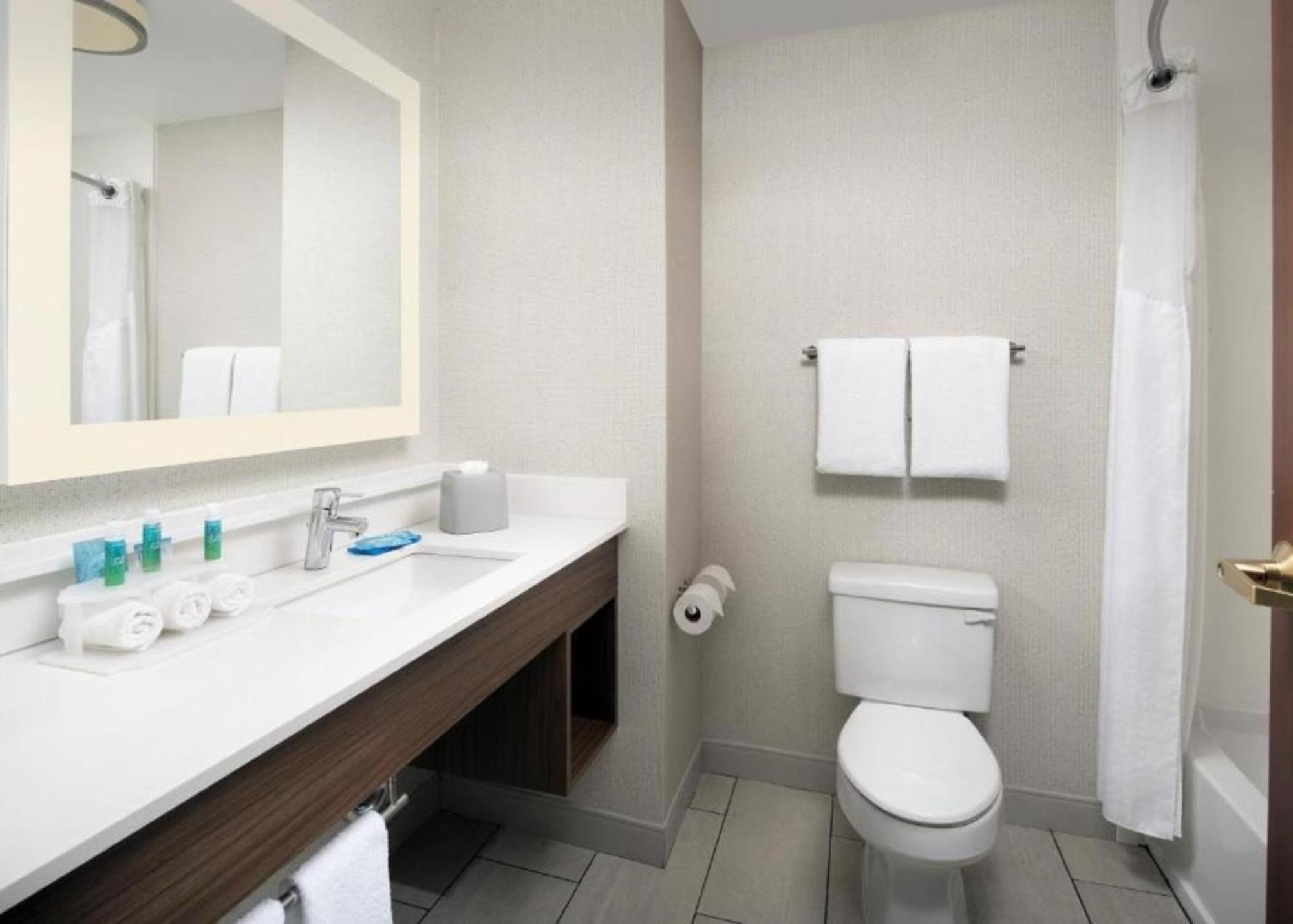 Holiday Inn Express Knoxville-Strawberry Plains By Ihg Luaran gambar