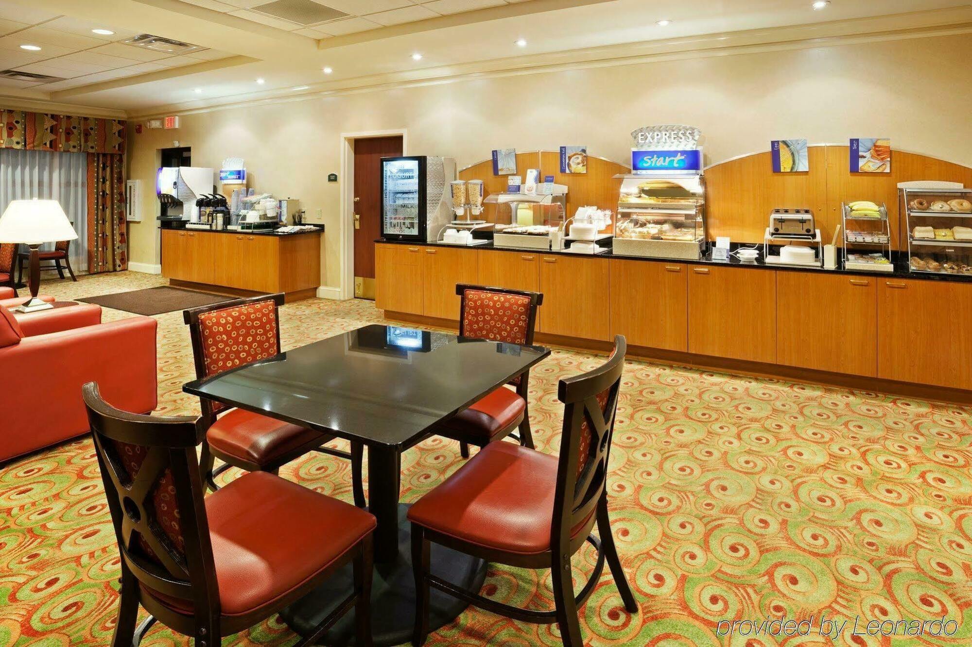 Holiday Inn Express Knoxville-Strawberry Plains By Ihg Luaran gambar