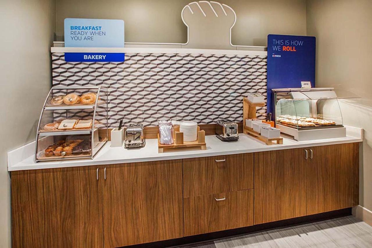 Holiday Inn Express Knoxville-Strawberry Plains By Ihg Luaran gambar